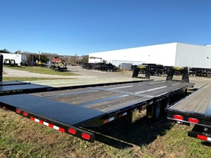 Hot Shot Trailer With Hydraulic Dovetail